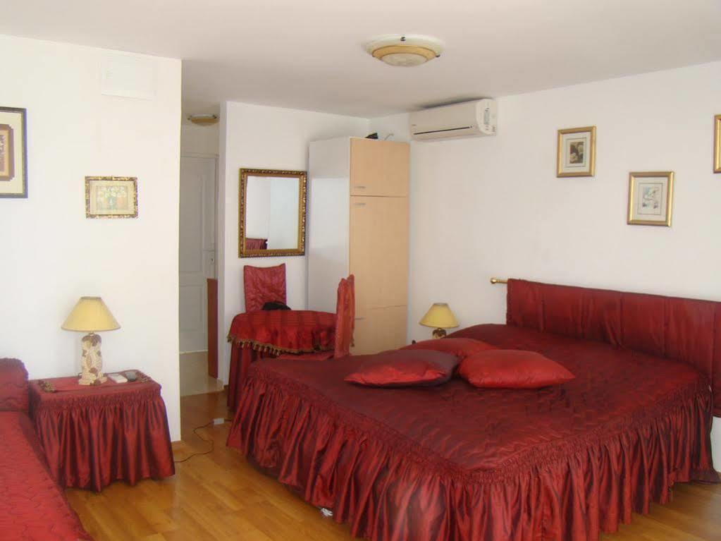 Apartments Brankica ซาดาร์ ภายนอก รูปภาพ