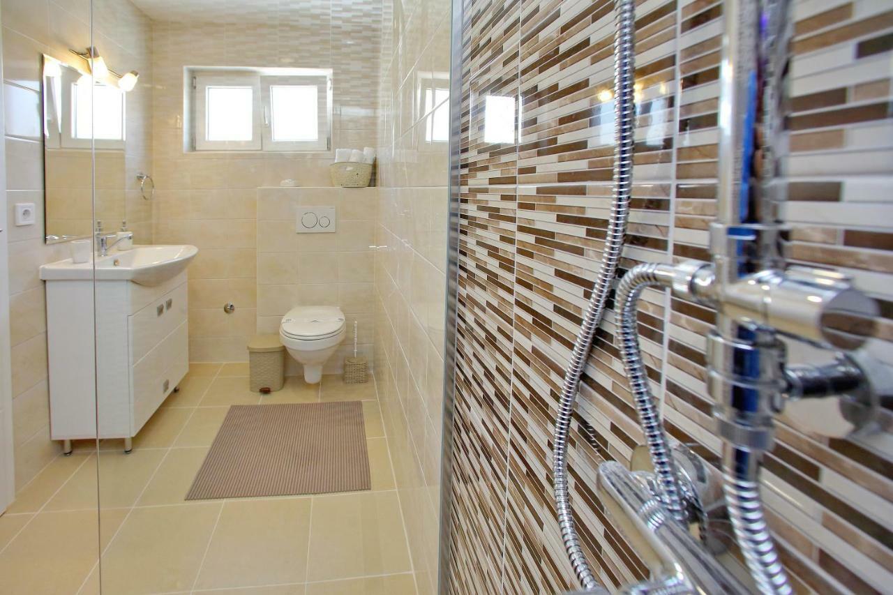 Apartments Brankica ซาดาร์ ภายนอก รูปภาพ